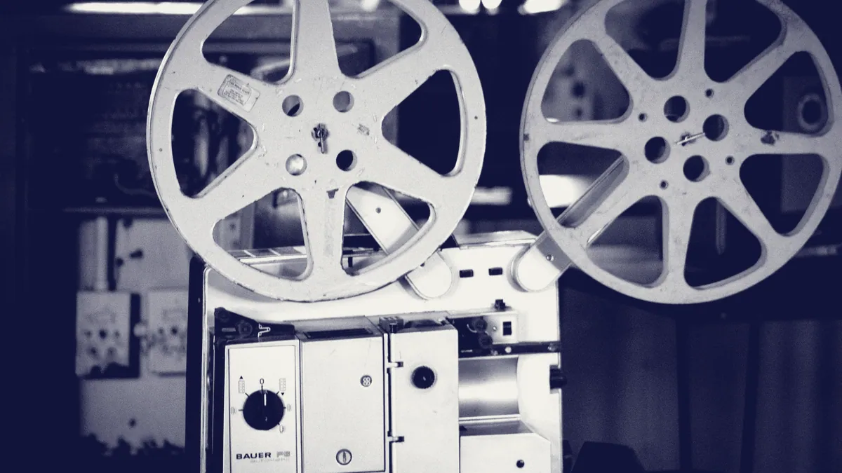 Un rollo de pelicula antiguo.